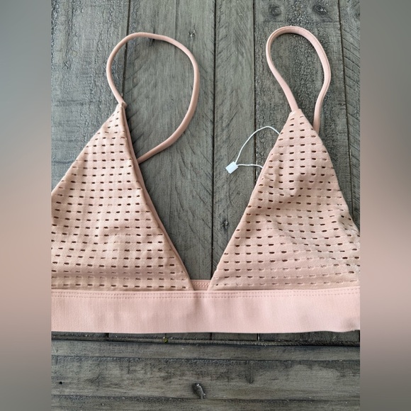 BNWT Kira Swimwear Perforated Bikini, size medium. - Picture 8 of 13